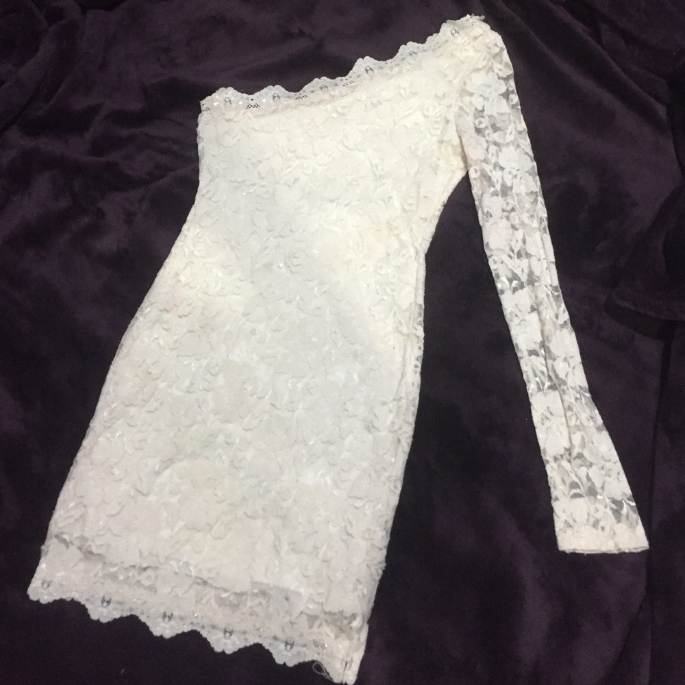 Off White Cream Lace Charlotte Russe Dress